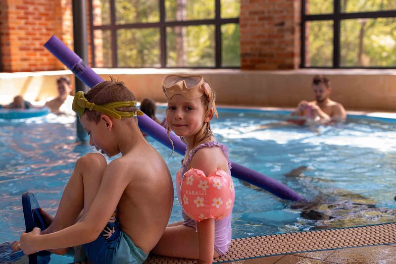 Basen w hotelu Zalesie Mazury Active SPA