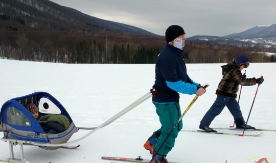 zimowe-ferie-na-krancu-polski-skitouring-z-dziecmi-w-bieszczadach